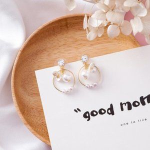 ✨NEW! ✨ ~Flower & Pearl Hoop Dangle Earrings!~